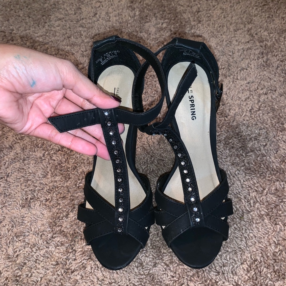 Black formal wedges